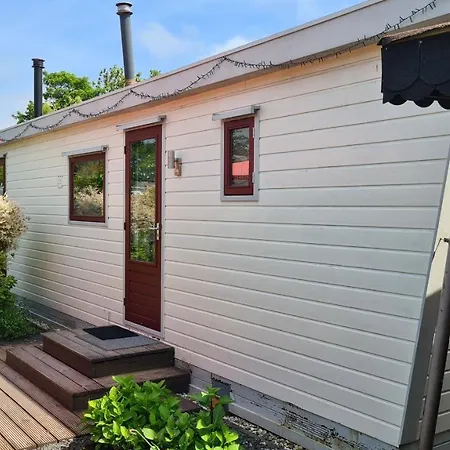 553 Op Recreatiepark De Wielen شاليه