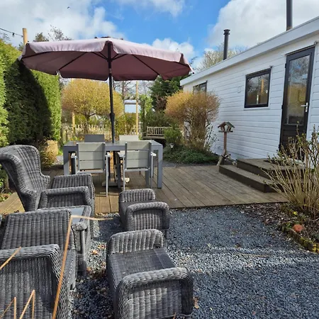 553 Op Recreatiepark De Wielen Chalet