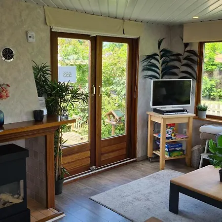 553 Op Recreatiepark De Wielen Sint Maarten