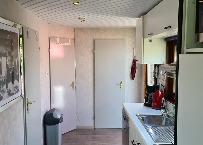 Chalet 553 Op Recreatiepark De Wielen