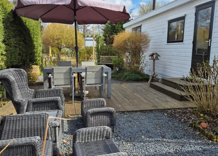 553 Op Recreatiepark De Wielen Chalet